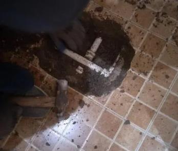 深圳卫生间漏水维修公司为您分享下卫生间渗水如何处理及注意事项