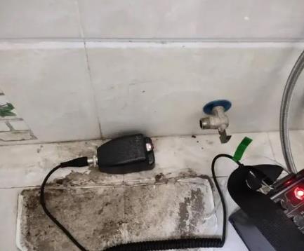 深圳屋顶漏水维修公司分享下卫生间漏水的危害及解决方法